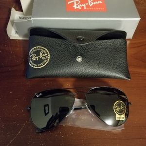 Ray Ban Classic Aviators